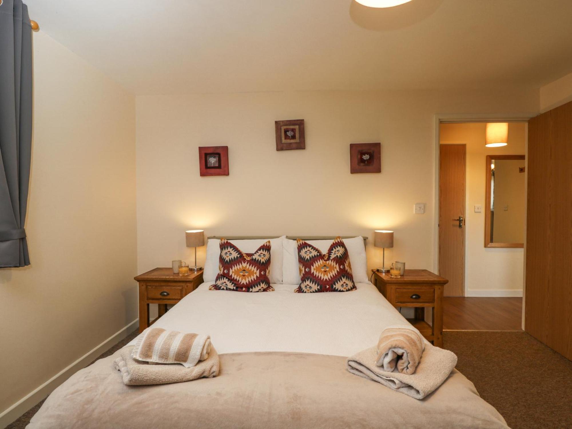 Roan Cottage Lydiard Millicent ภายนอก รูปภาพ